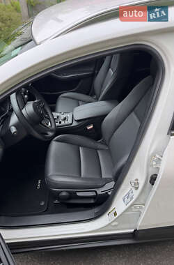 Внедорожник / Кроссовер Mazda CX-30 2022 в 