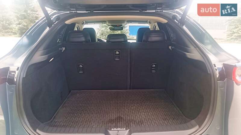 Внедорожник / Кроссовер Mazda CX-30 2022 в Киеве