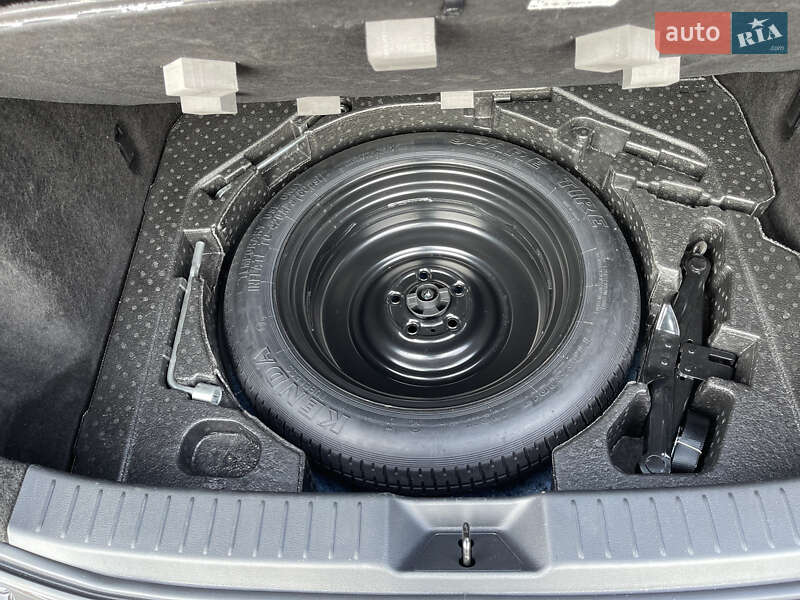 Внедорожник / Кроссовер Mazda CX-30 2023 в Кривом Роге