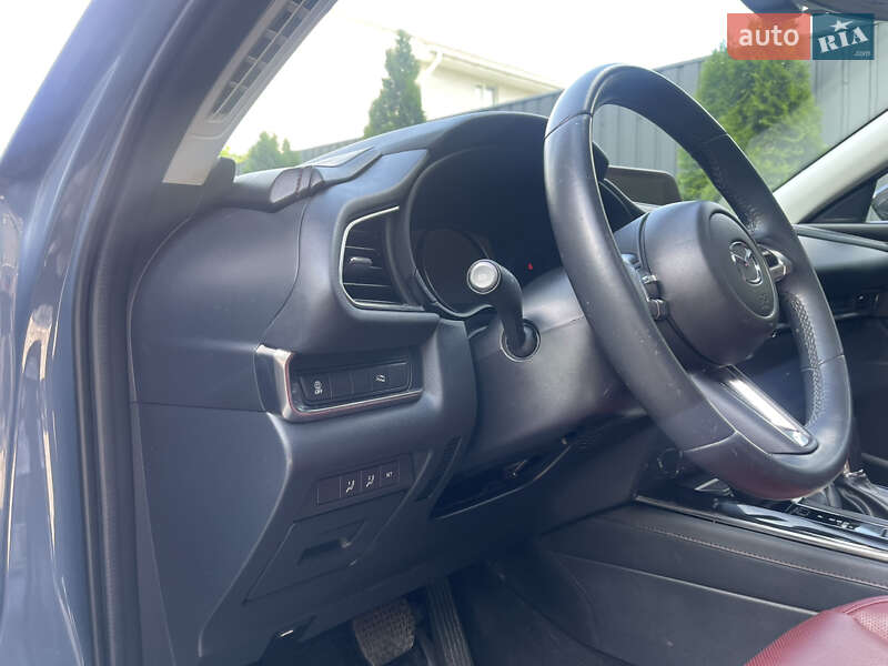 Внедорожник / Кроссовер Mazda CX-30 2022 в Киеве