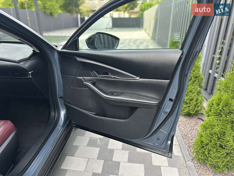 Внедорожник / Кроссовер Mazda CX-30 2022 в Львове