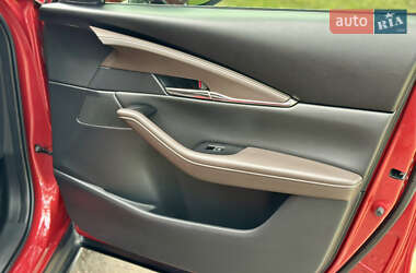 Внедорожник / Кроссовер Mazda CX-30 2020 в 