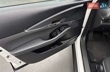 Внедорожник / Кроссовер Mazda CX-30 2021 в 