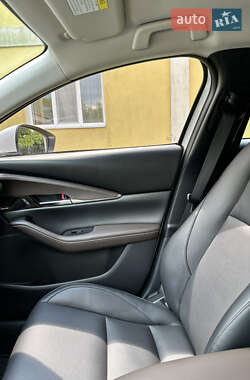 Позашляховик / Кросовер Mazda CX-30 2021 в 