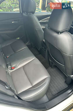 Позашляховик / Кросовер Mazda CX-30 2021 в 