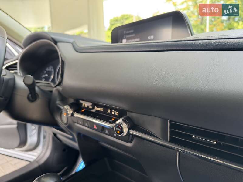Позашляховик / Кросовер Mazda CX-30 2019 в Дніпрі