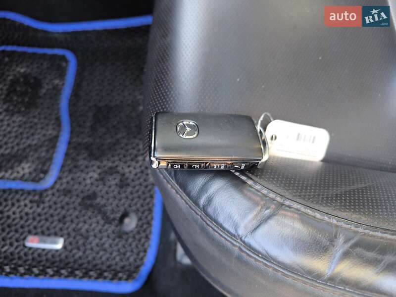 Внедорожник / Кроссовер Mazda CX-30 2020 в Киеве фото 5 Внедорожник / Кроссовер Mazda CX-30 2020 в Киеве