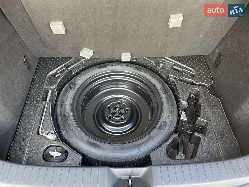 Внедорожник / Кроссовер Mazda CX-30 2023 в Софиевской Борщаговке