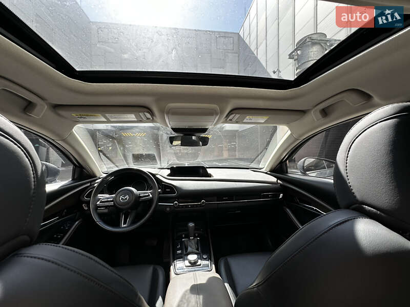 Внедорожник / Кроссовер Mazda CX-30 2021 в Киеве