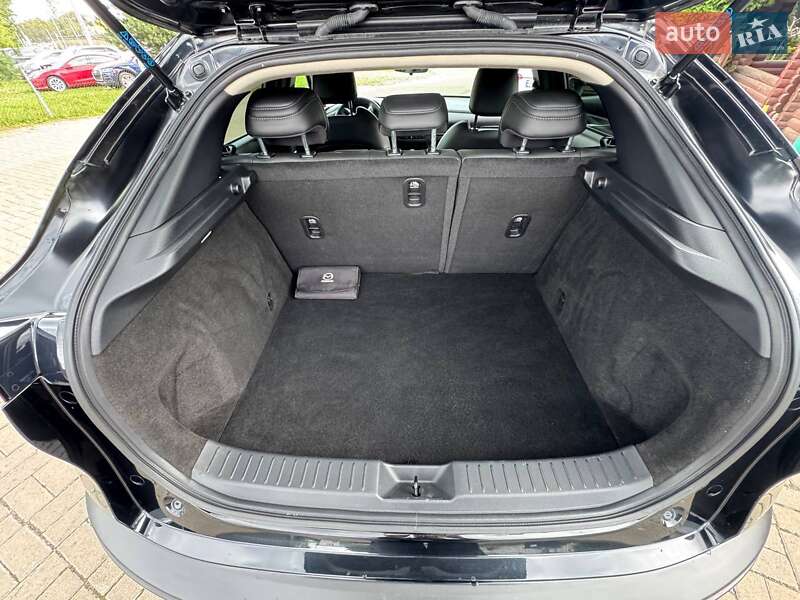 Внедорожник / Кроссовер Mazda CX-30 2023 в Львове