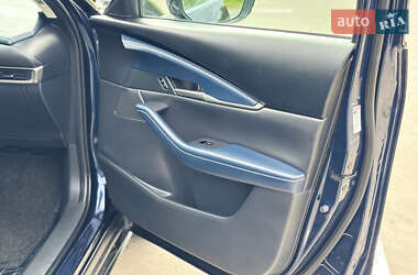 Позашляховик / Кросовер Mazda CX-30 2020 в 