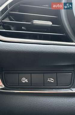 Позашляховик / Кросовер Mazda CX-30 2024 в 