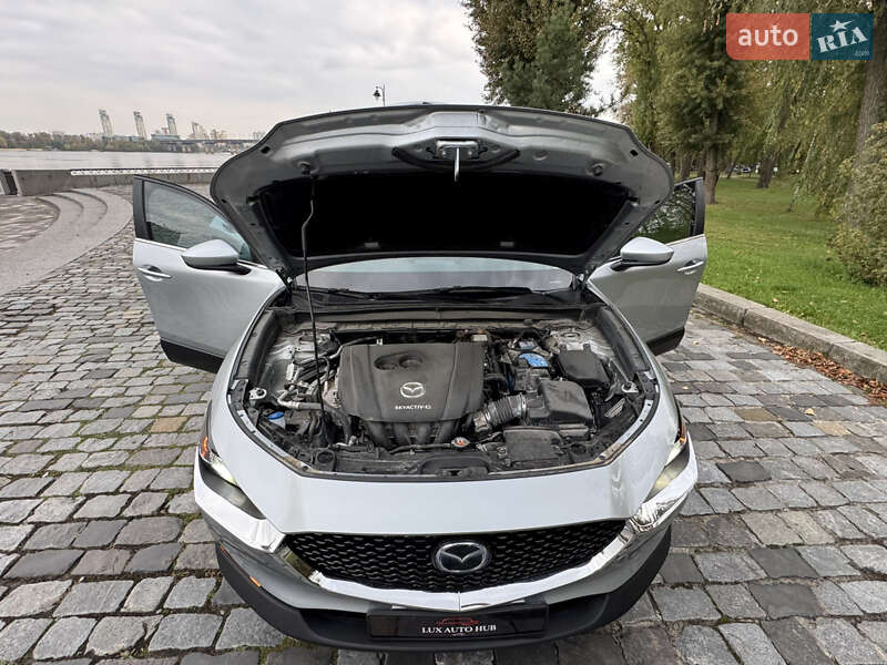 Внедорожник / Кроссовер Mazda CX-30 2020 в Киеве