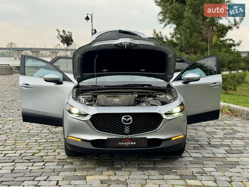 Внедорожник / Кроссовер Mazda CX-30 2020 в Киеве