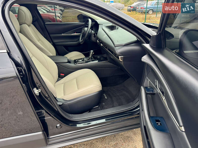 Позашляховик / Кросовер Mazda CX-30 2021 в Києві фото 36 Позашляховик / Кросовер Mazda CX-30 2021 в Києві