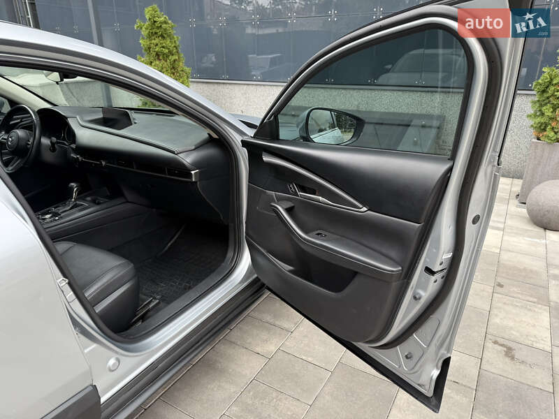 Внедорожник / Кроссовер Mazda CX-30 2021 в Киеве фото 28 Внедорожник / Кроссовер Mazda CX-30 2021 в Киеве