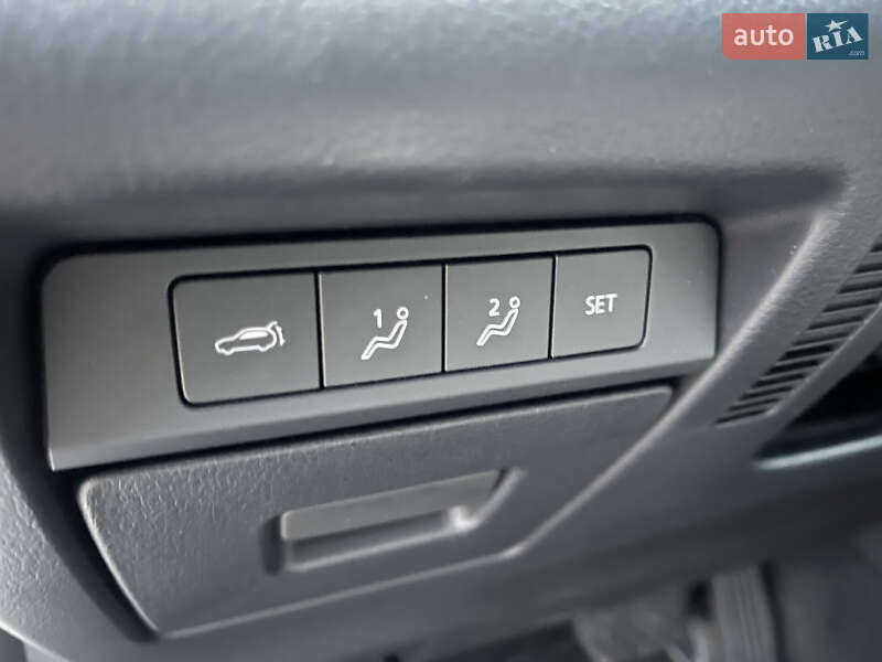 Позашляховик / Кросовер Mazda CX-30 2020 в Дніпрі фото 25 Позашляховик / Кросовер Mazda CX-30 2020 в Дніпрі