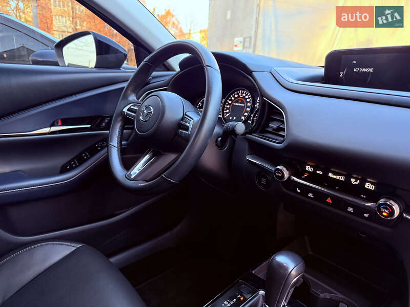 Позашляховик / Кросовер Mazda CX-30 2019 в Києві фото 33 Позашляховик / Кросовер Mazda CX-30 2019 в Києві