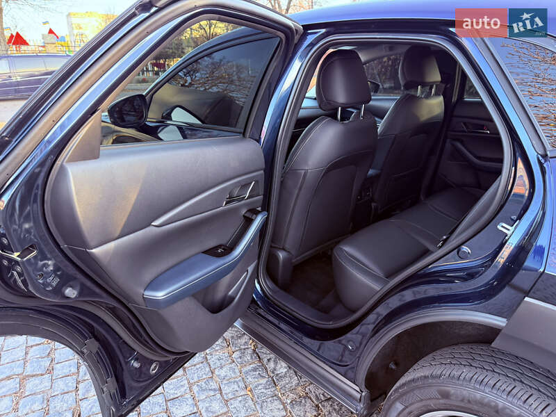 Позашляховик / Кросовер Mazda CX-30 2019 в Києві фото 36 Позашляховик / Кросовер Mazda CX-30 2019 в Києві