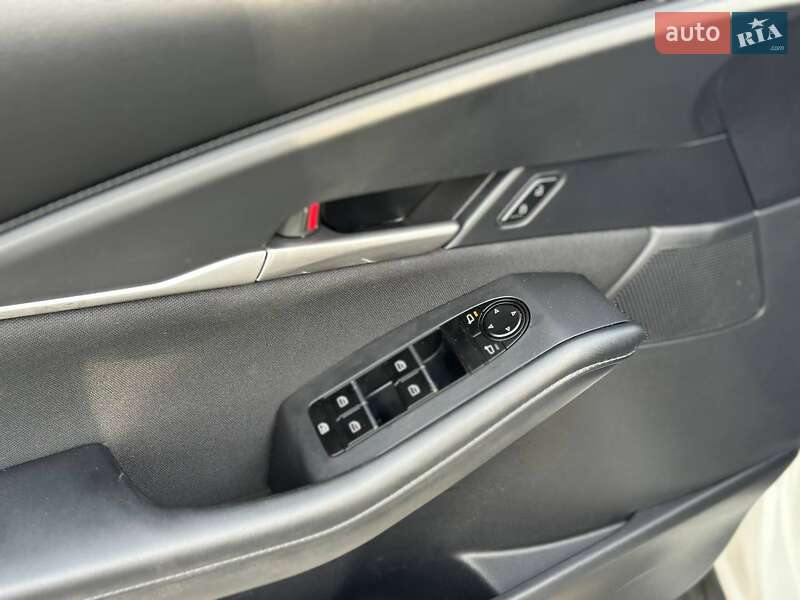 Внедорожник / Кроссовер Mazda CX-30 2021 в Луцке фото 11 Внедорожник / Кроссовер Mazda CX-30 2021 в Луцке