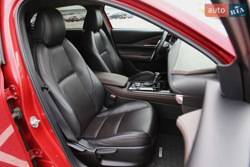 Внедорожник / Кроссовер Mazda CX-30 2020 в Киеве