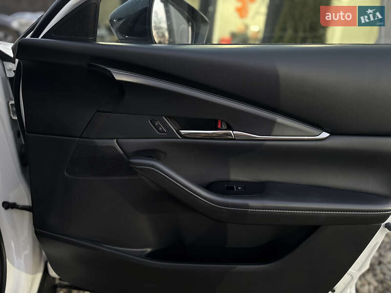 Внедорожник / Кроссовер Mazda CX-30 2022 в Львове