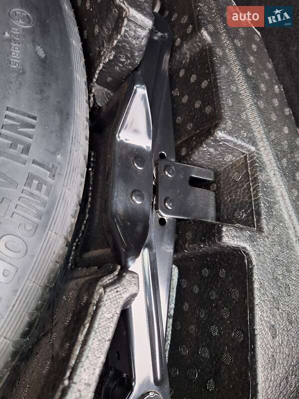 Внедорожник / Кроссовер Mazda CX-30 2024 в Киеве фото 77 Внедорожник / Кроссовер Mazda CX-30 2024 в Киеве