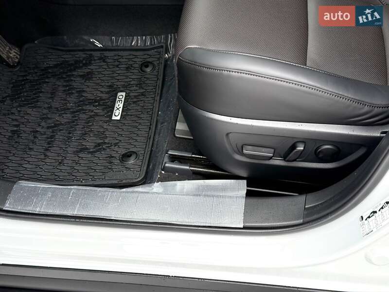 Внедорожник / Кроссовер Mazda CX-30 2025 в Днепре