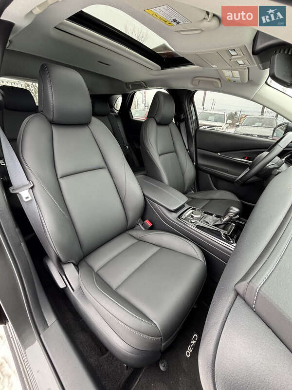 Внедорожник / Кроссовер Mazda CX-30 2024 в Белогородке