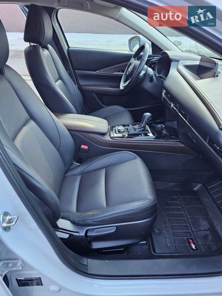 Внедорожник / Кроссовер Mazda CX-30 2025 в Киеве