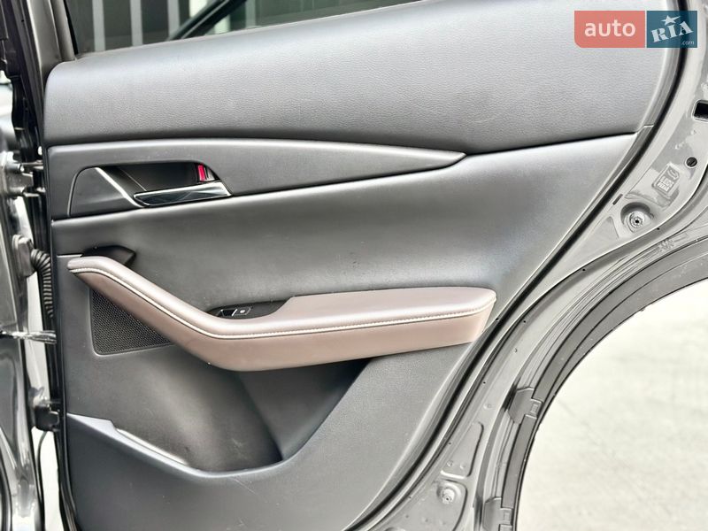 Внедорожник / Кроссовер Mazda CX-30 2020 в Киеве фото 38 Внедорожник / Кроссовер Mazda CX-30 2020 в Киеве