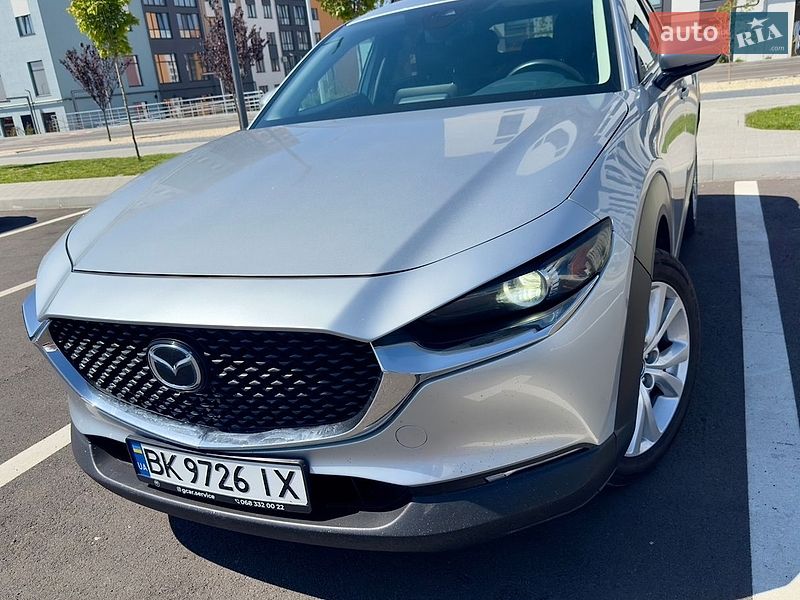 Mazda CX-30, фото з оголошення