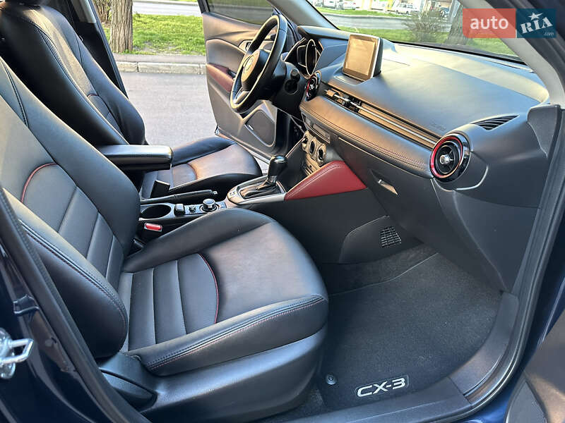 Внедорожник / Кроссовер Mazda CX-3 2015 в Одессе
