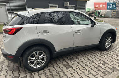 Внедорожник / Кроссовер Mazda CX-3 2015 в 