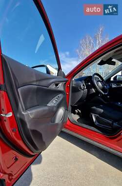 Позашляховик / Кросовер Mazda CX-3 2021 в 