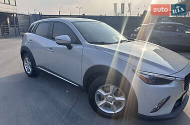 Внедорожник / Кроссовер Mazda CX-3 2015 в 