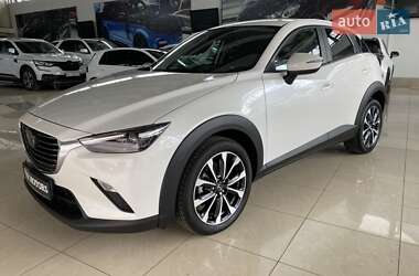 Позашляховик / Кросовер Mazda CX-3 2023 в 