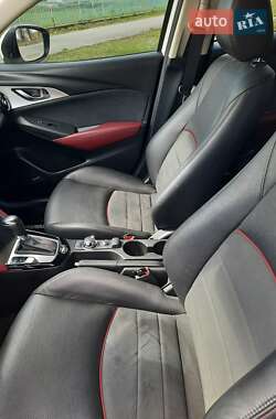 Внедорожник / Кроссовер Mazda CX-3 2017 в 