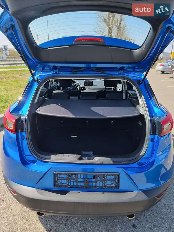 Внедорожник / Кроссовер Mazda CX-3 2017 в Киеве