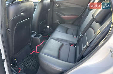 Позашляховик / Кросовер Mazda CX-3 2017 в 