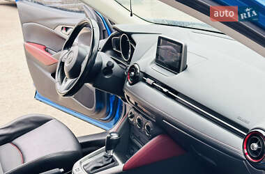 Позашляховик / Кросовер Mazda CX-3 2016 в 