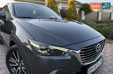 Внедорожник / Кроссовер Mazda CX-3 2016 в 