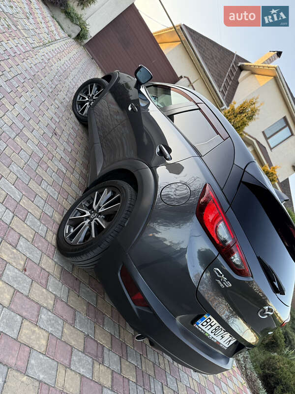 Внедорожник / Кроссовер Mazda CX-3 2016 в Одессе