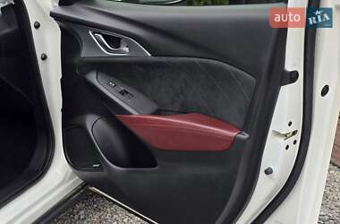 Внедорожник / Кроссовер Mazda CX-3 2017 в 