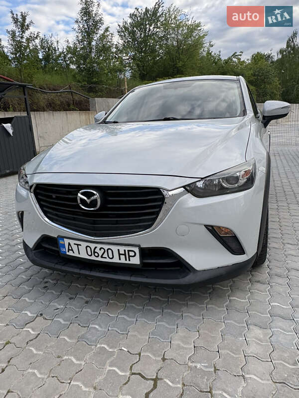 Позашляховик / Кросовер Mazda CX-3 2016 в 