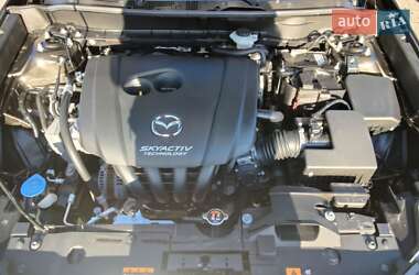 Внедорожник / Кроссовер Mazda CX-3 2016 в 