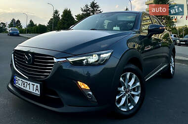 Внедорожник / Кроссовер Mazda CX-3 2016 в 
