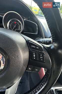 Внедорожник / Кроссовер Mazda CX-3 2016 в 