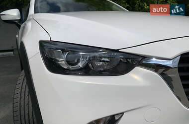 Внедорожник / Кроссовер Mazda CX-3 2016 в 