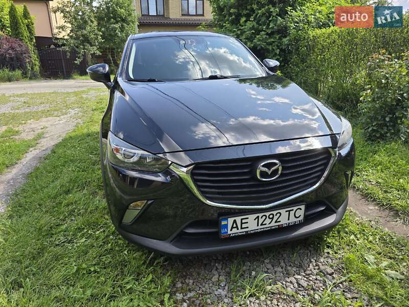 Внедорожник / Кроссовер Mazda CX-3 2015 в 